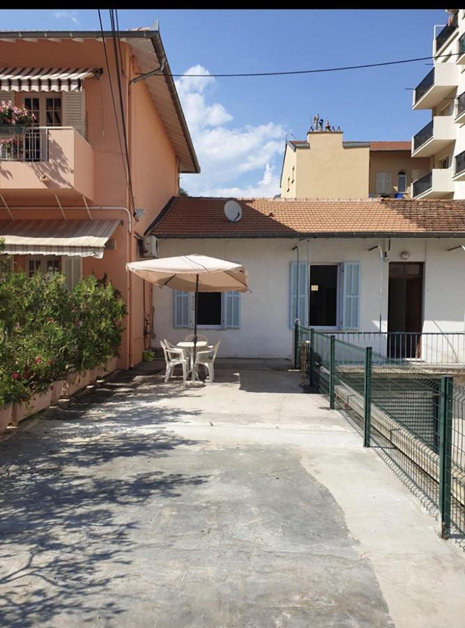 Calme Et Tranquillite Et Un Soupir Villa Menton Bagian luar foto